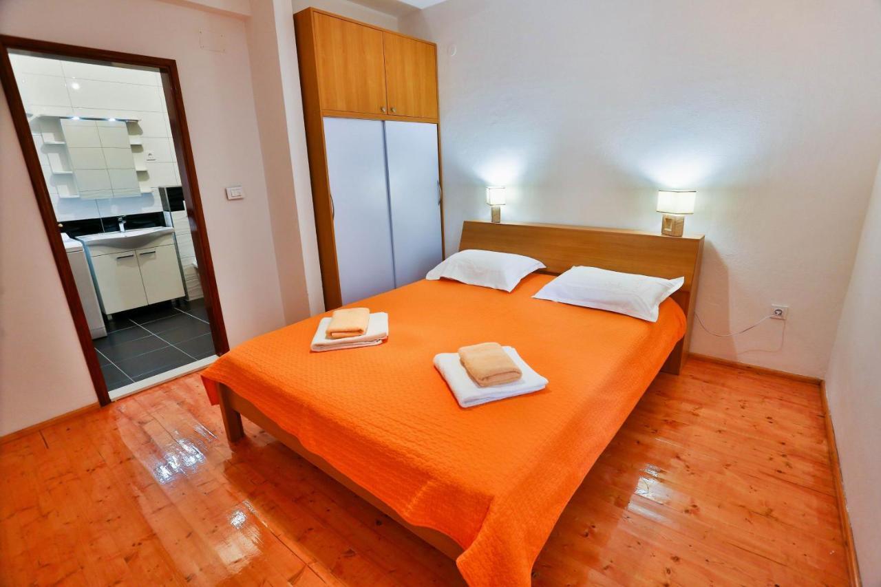 Apartments Lenka Sutivan Exterior photo