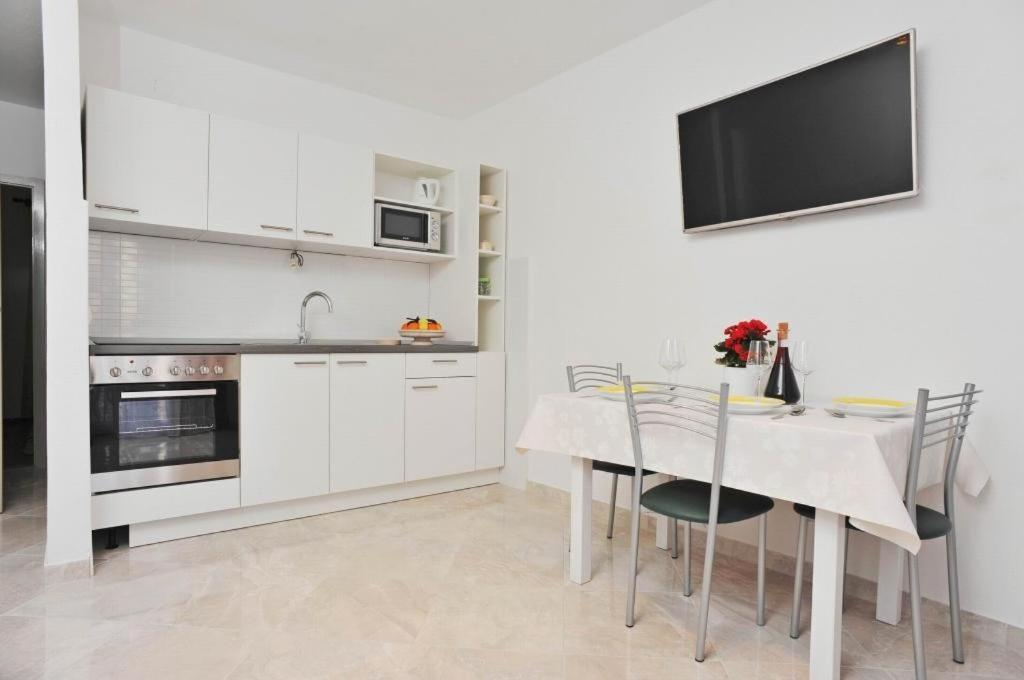 Apartments Lenka Sutivan Room photo