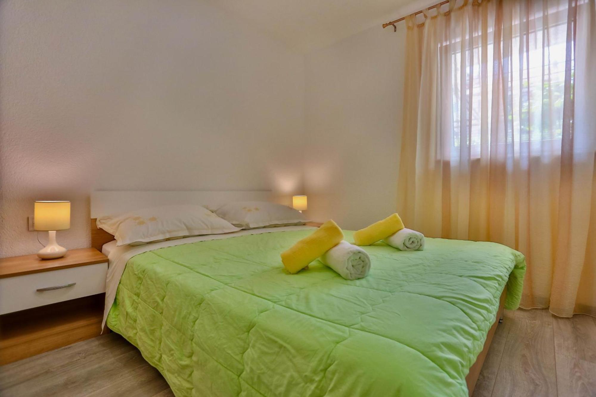 Apartments Lenka Sutivan Room photo